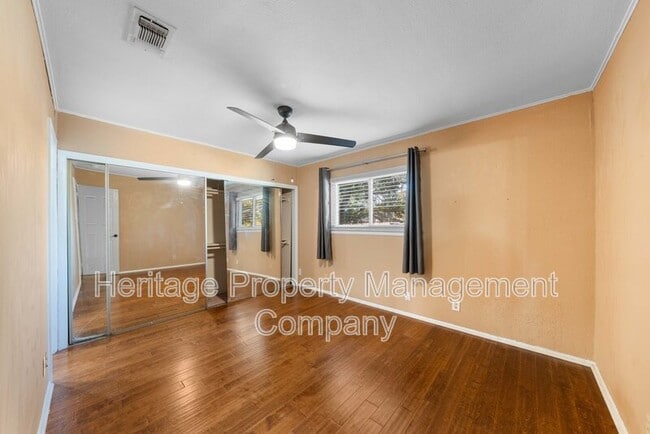 Building Photo - 7015 Forest Pine St