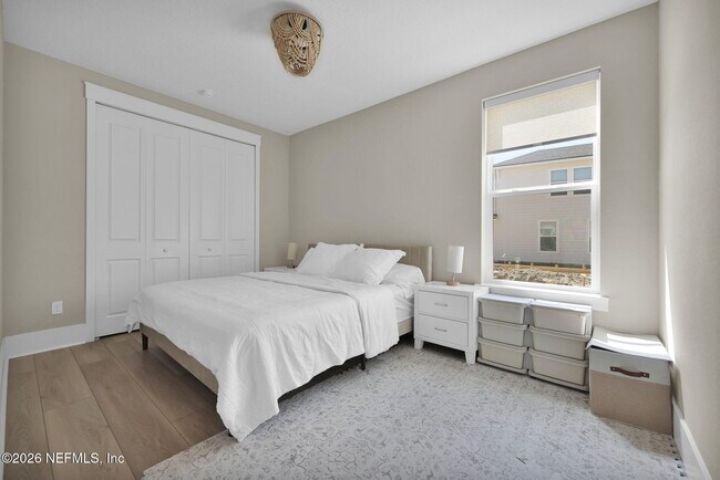 Building Photo - 202 Sutton Dr