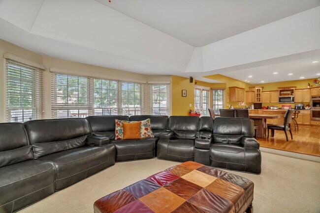 Building Photo - 745 Feather Sound Dr