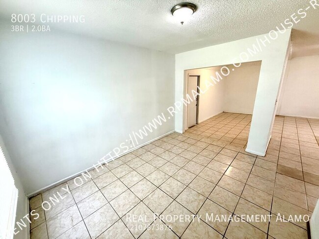 Building Photo - 8003 Chipping-