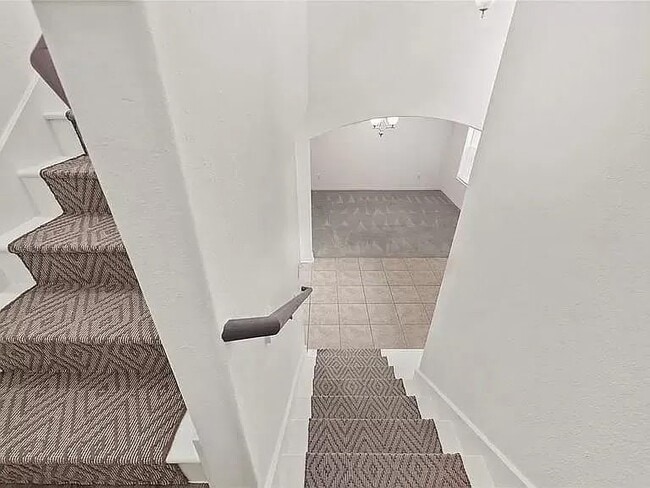 Building Photo - 20127 Broad Run Ln