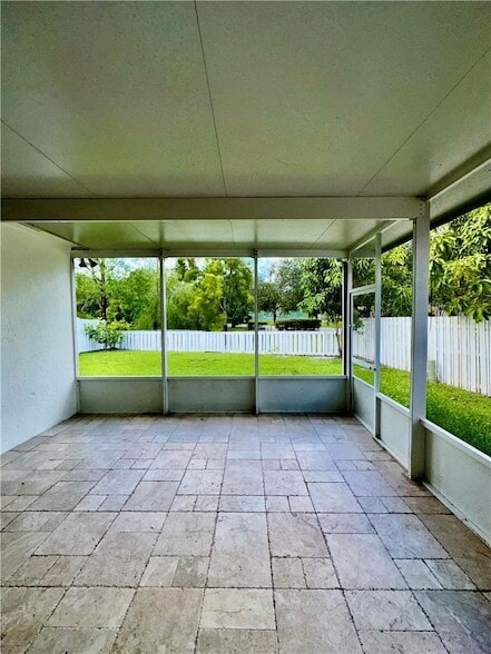 Building Photo - 7470 NW 1st Pl