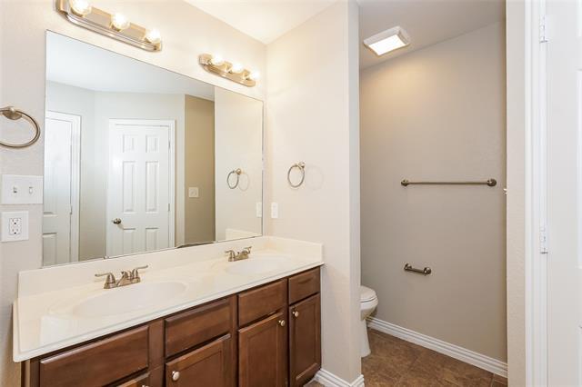 Building Photo - 8108 Raleigh Dr