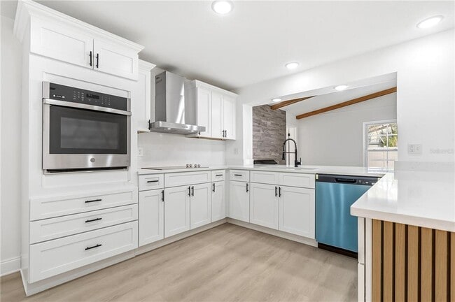 Building Photo - 1985 Japonica Rd