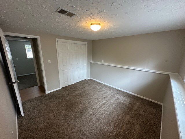 Building Photo - 2531 Woodvalley Ct