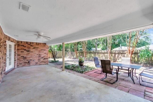 Building Photo - 20215 Fox Haven Ln