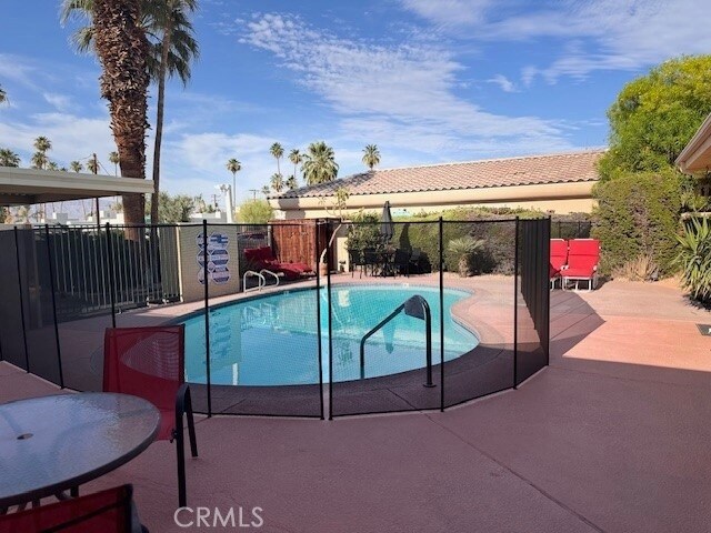 Building Photo - 74443 Driftwood Dr