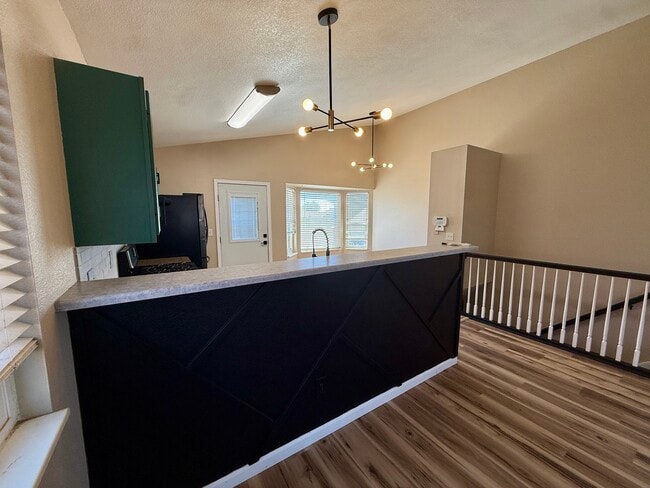 Building Photo - 7283 Coral Ridge Dr