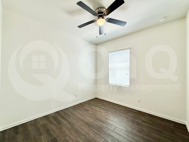 Building Photo - 22417 W Loma Linda Blvd
