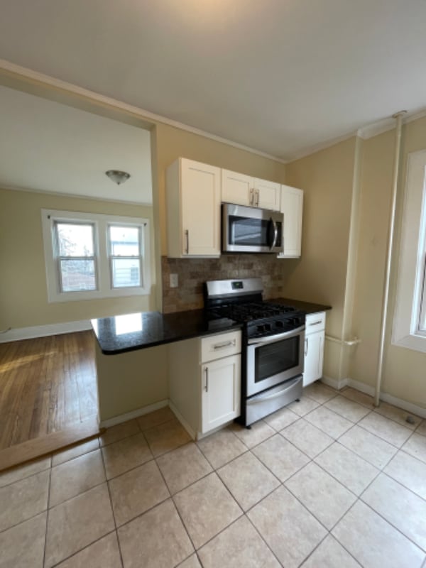 Primary Photo - 408 Anderson Ave