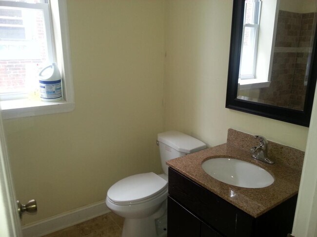 Building Photo - 4210 Powelton Ave