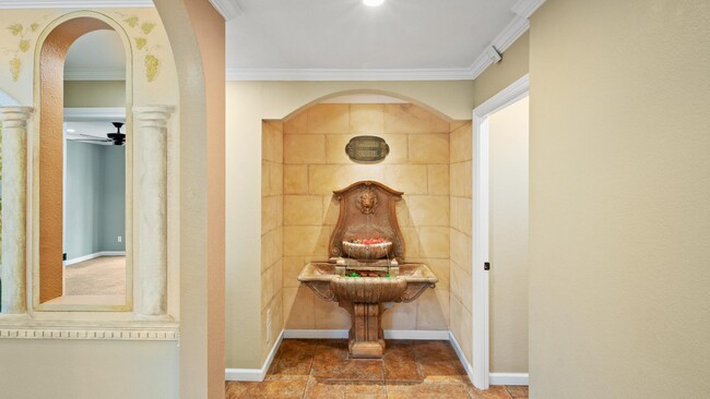 Building Photo - 22 Greengate Ct