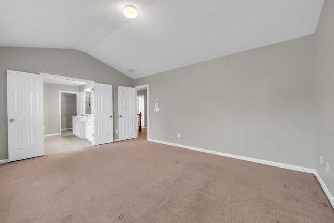 Building Photo - 701 Courageous Ct