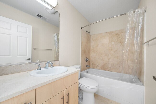Building Photo - Capitola Beach Villas