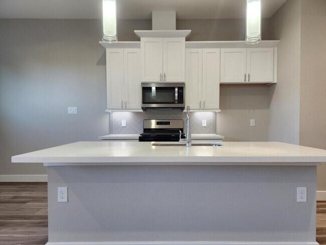 Building Photo - 3206 Bostic St