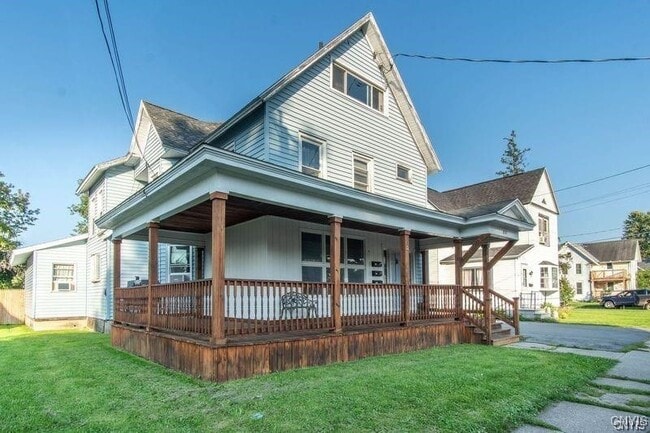 Building Photo - 813 Franklin St