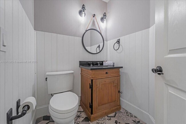 Building Photo - 5235 SW 171st Ave