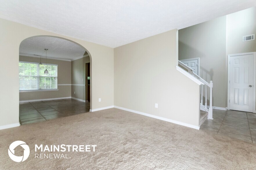 Building Photo - 1496 Paladin Ct