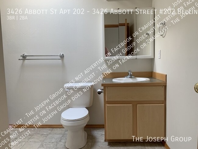 Building Photo - 3426 Abbott St