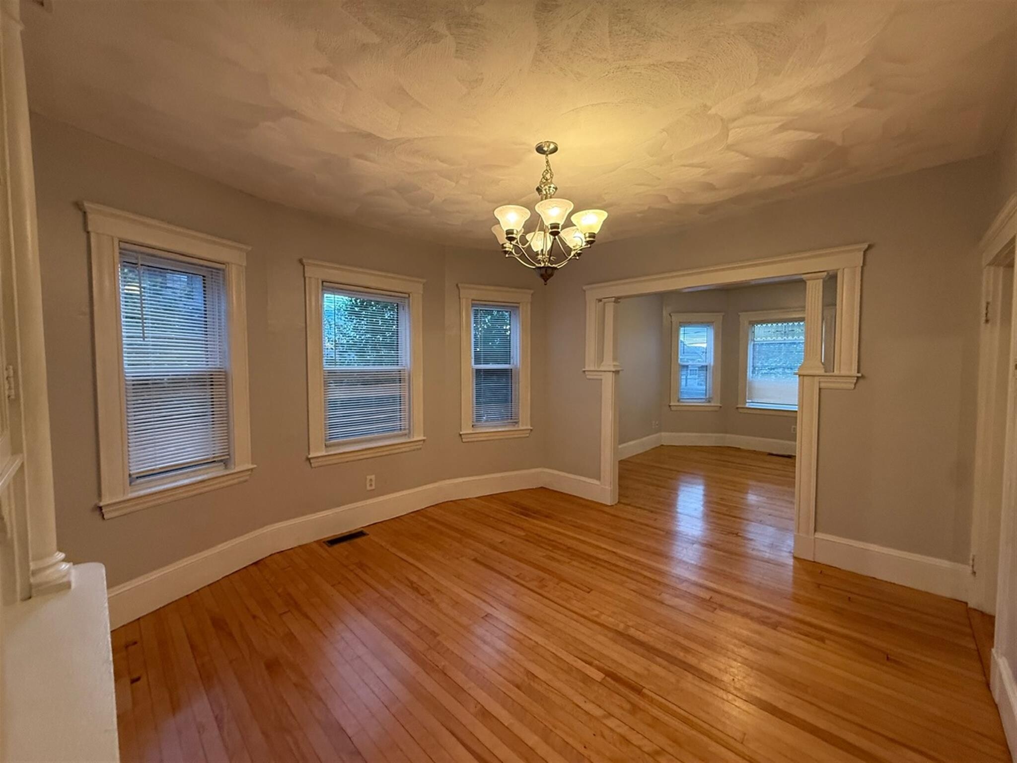 Building Photo - 110 W Quincy St