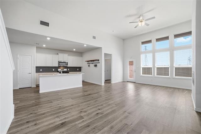 Building Photo - 8348 George Brown Dr