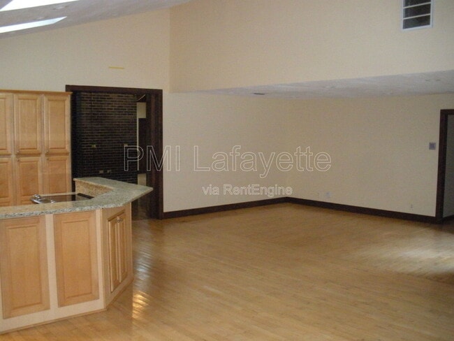 Building Photo - 2547 Nottingham Pl