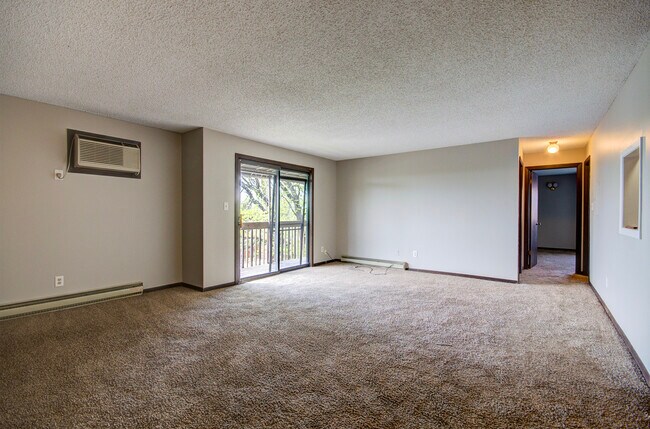 Building Photo - 2224 Oneida St