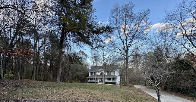 Building Photo - 126 Skiatook Way