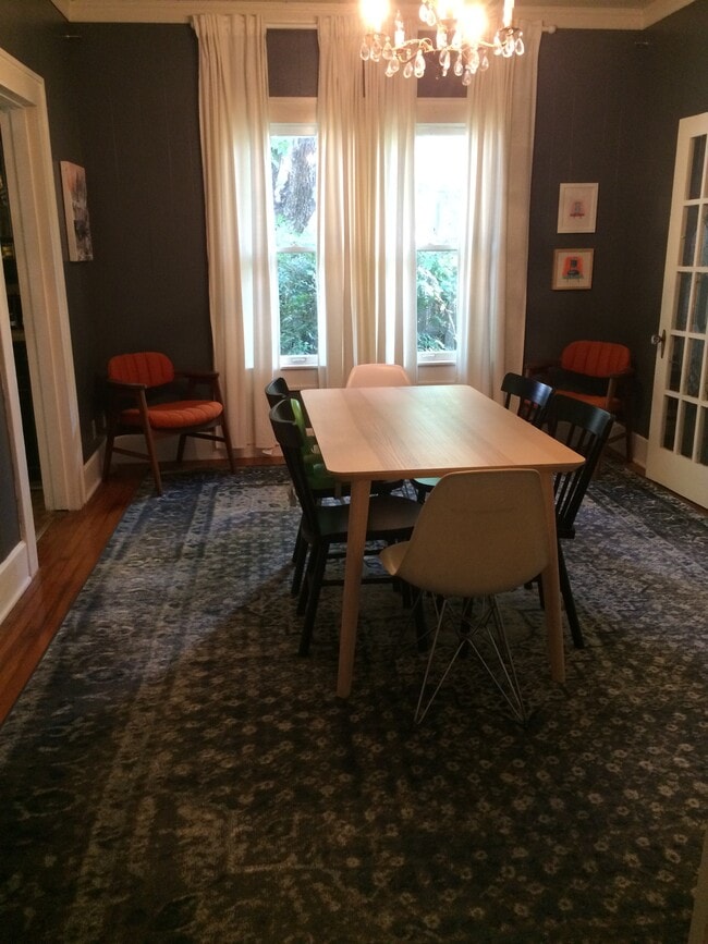 Dining Room - 1409 N Austin St