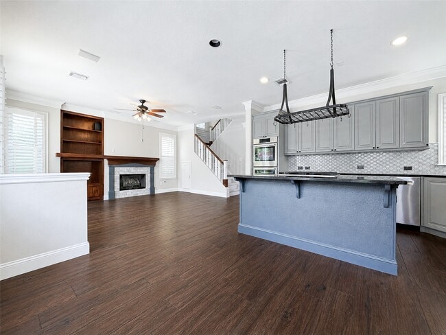 Building Photo - 18 Doeskin Pl