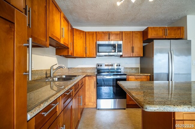 Building Photo - 98-731 Moanalua Lp.