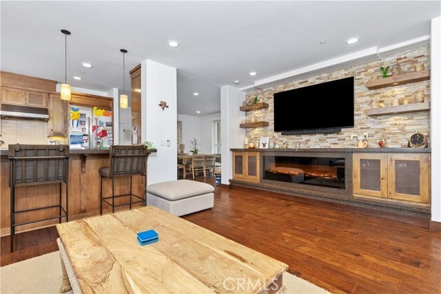 Building Photo - 871 Islay St