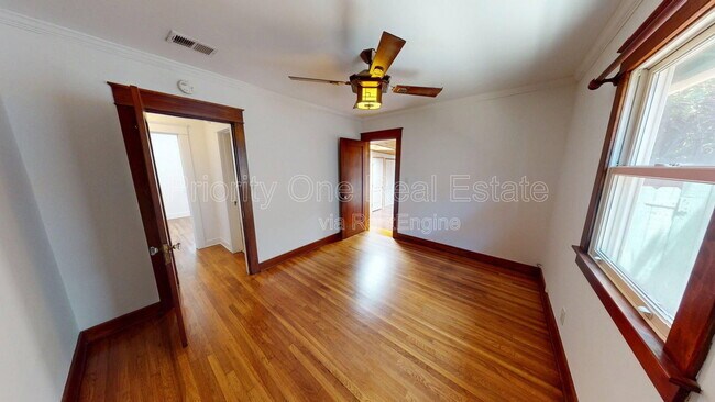 Building Photo - 3339 33rd St