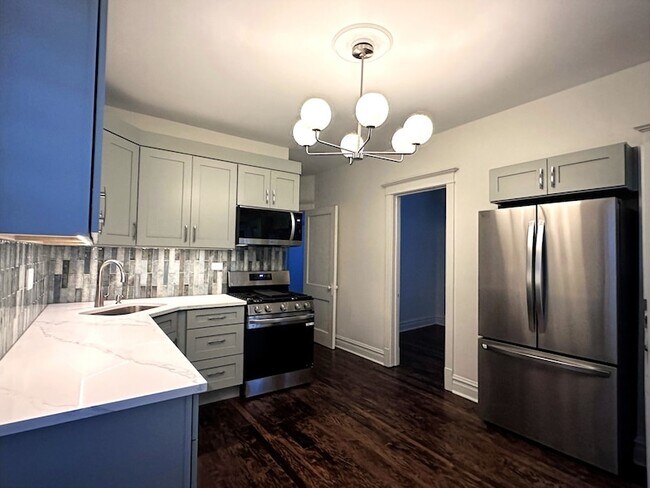 Building Photo - 3078 N Davlin Ct