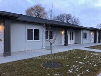 Building Photo - 2121 S Montana Ave