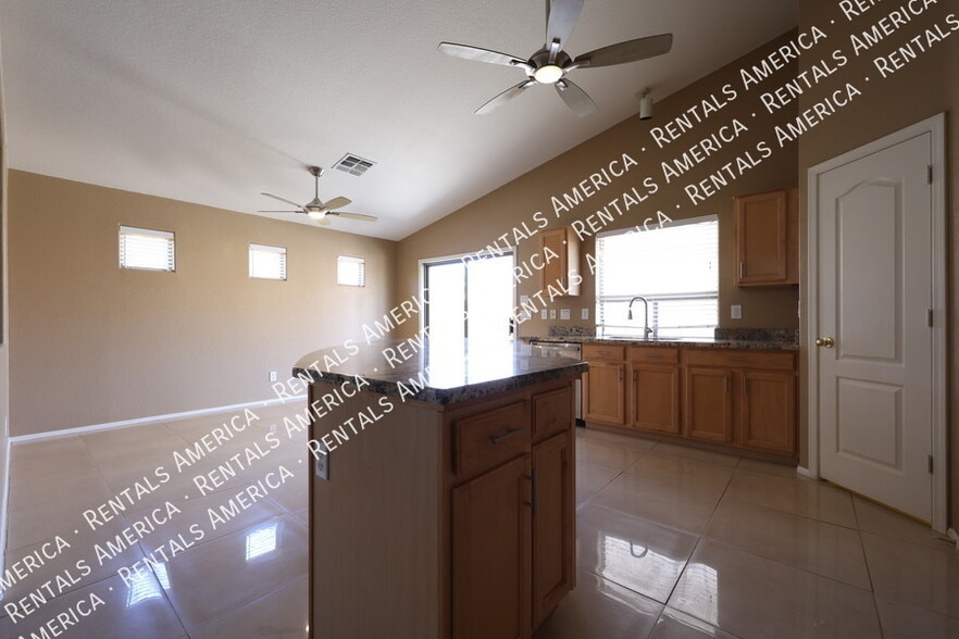 Building Photo - 42604 W Oakland Dr