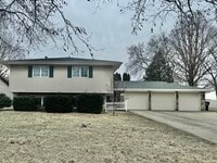 Building Photo - 117 Colchester Dr