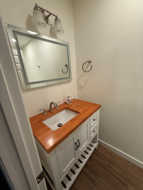 Building Photo - 914 N Olive St