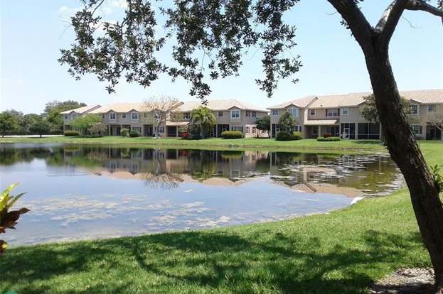 Building Photo - 3409 Lakeside Dr