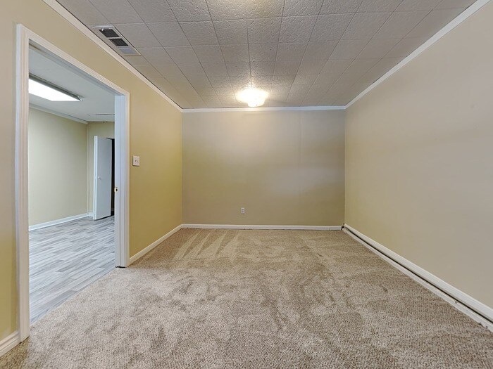 Building Photo - 1517 Camelia Dr