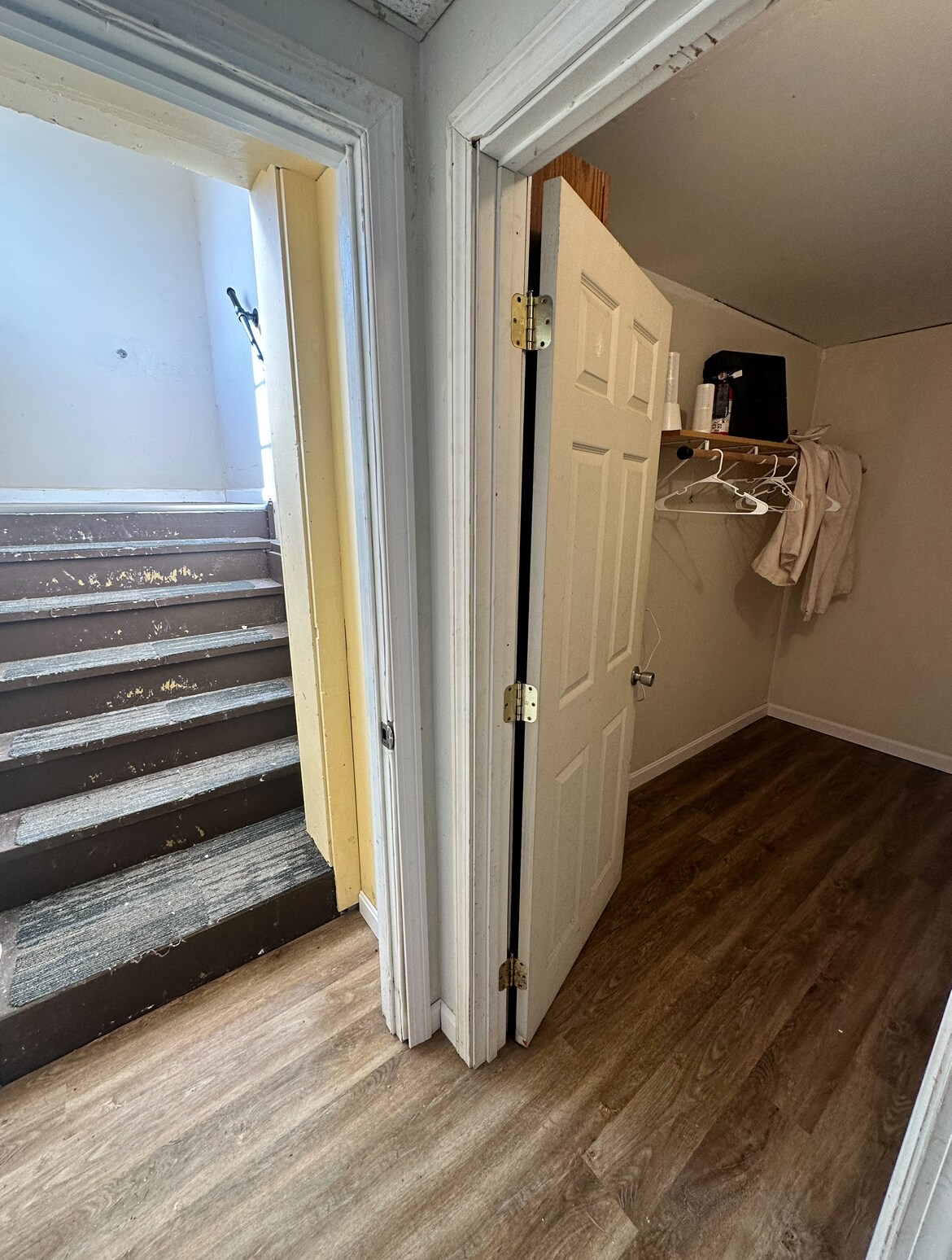 Unit 2 - Mudroom - 4 Strafford Rd