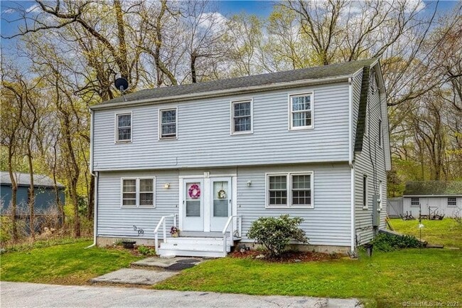 Primary Photo - 62 Roxbury Rd