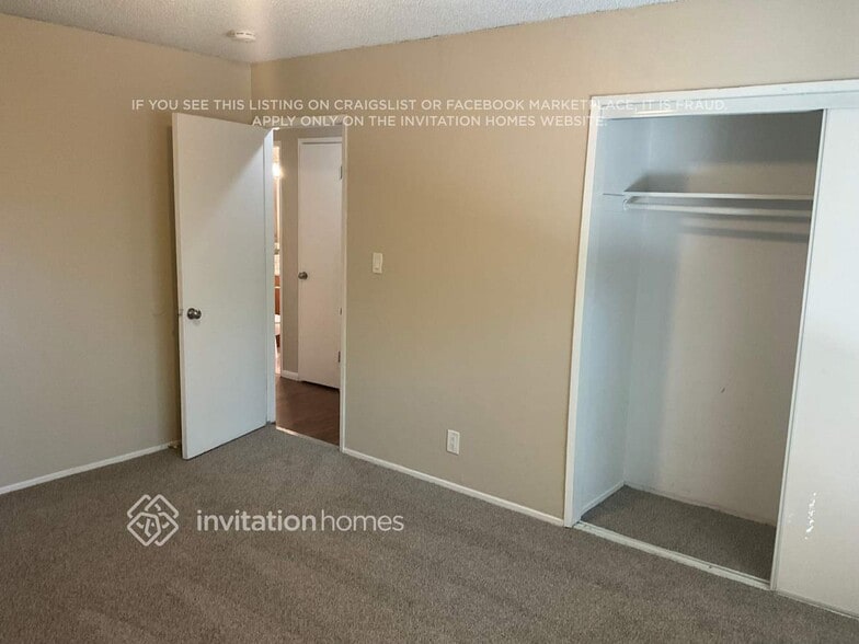 Building Photo - 11240 Gaviota Ave