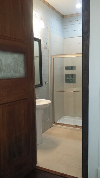 Building Photo - 135 Marble Mill Rd NW