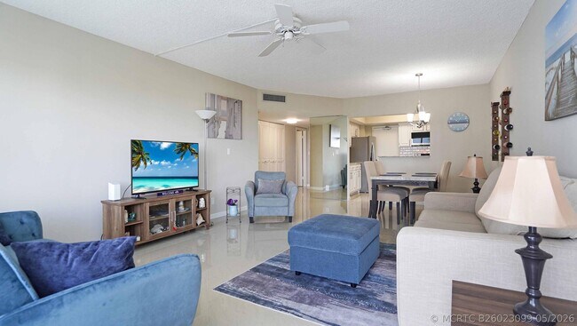 Building Photo - 3550 Galt Ocean Dr