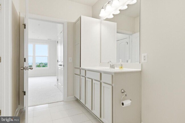 Building Photo - 13724 Neil Armstrong Ave