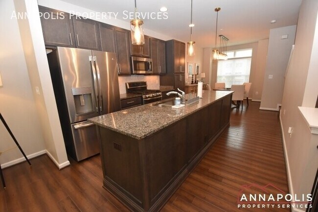 Building Photo - 135 Lejeune Way