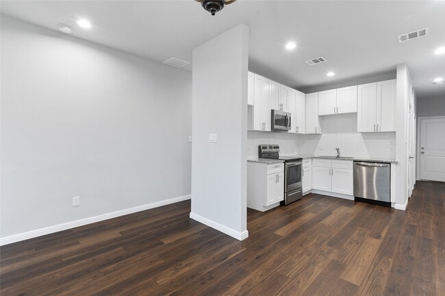 Building Photo - 4919 Paradigm Ln