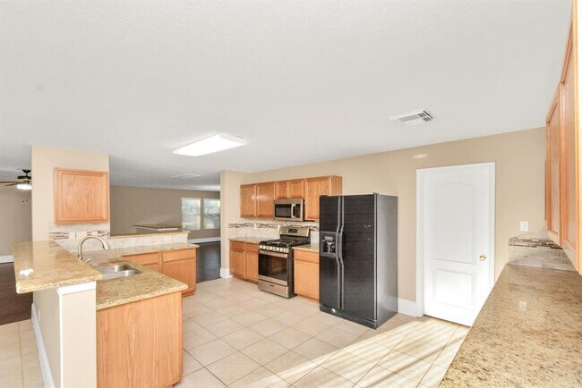 Building Photo - 5114 Blossombury Ct