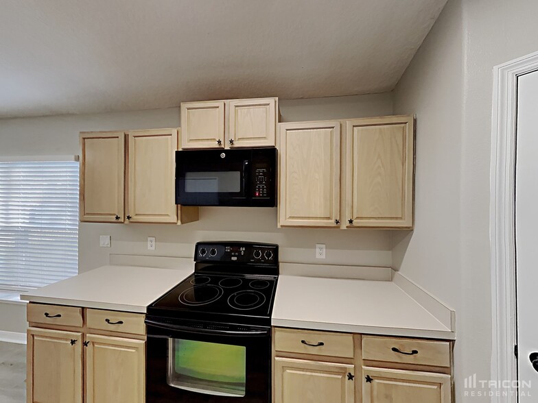 Building Photo - 1371 Winged Foot Dr
